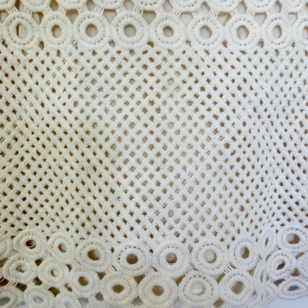OLIVACEOUS Cream Crochet Mini Skirt - Size M - Picture 2 of 7